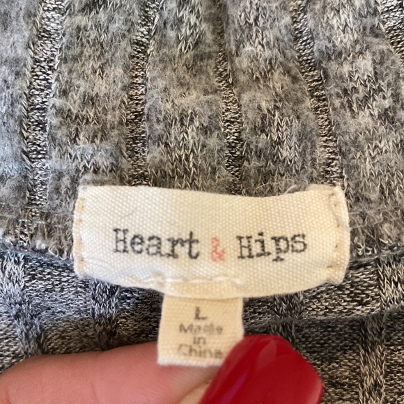 Maxi Soft Lounge Gray Ribbed Dress - Picture 5 of 6